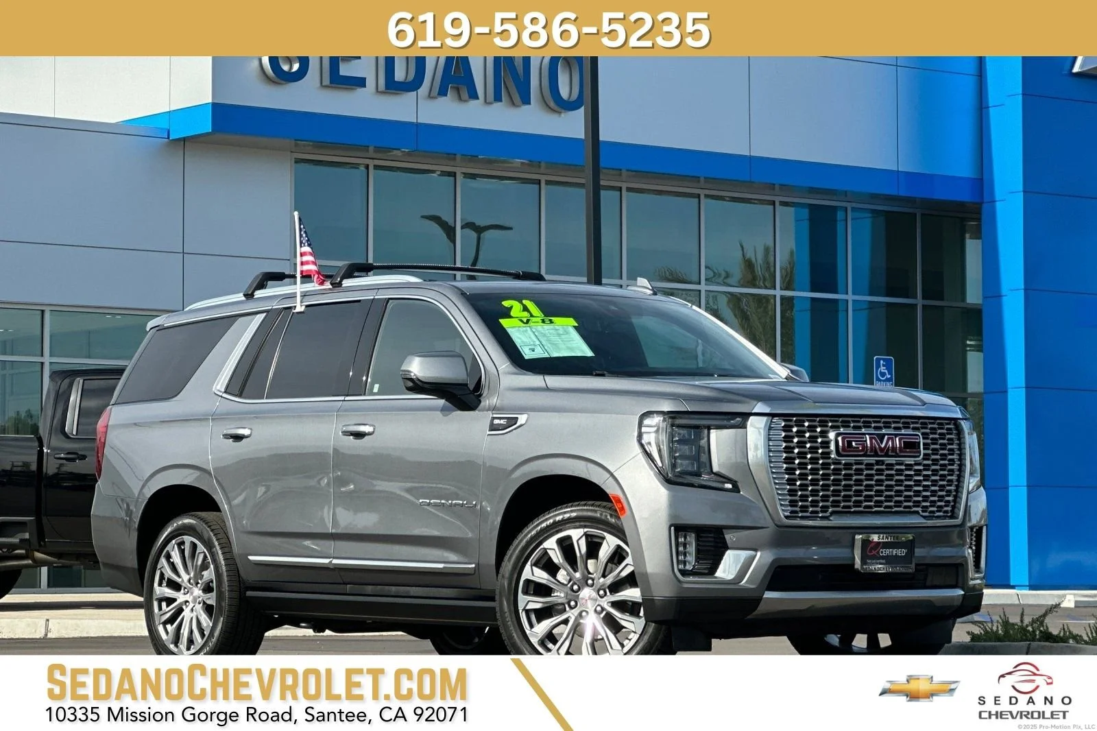 2021 GMC Yukon 4WD Denali's photo
