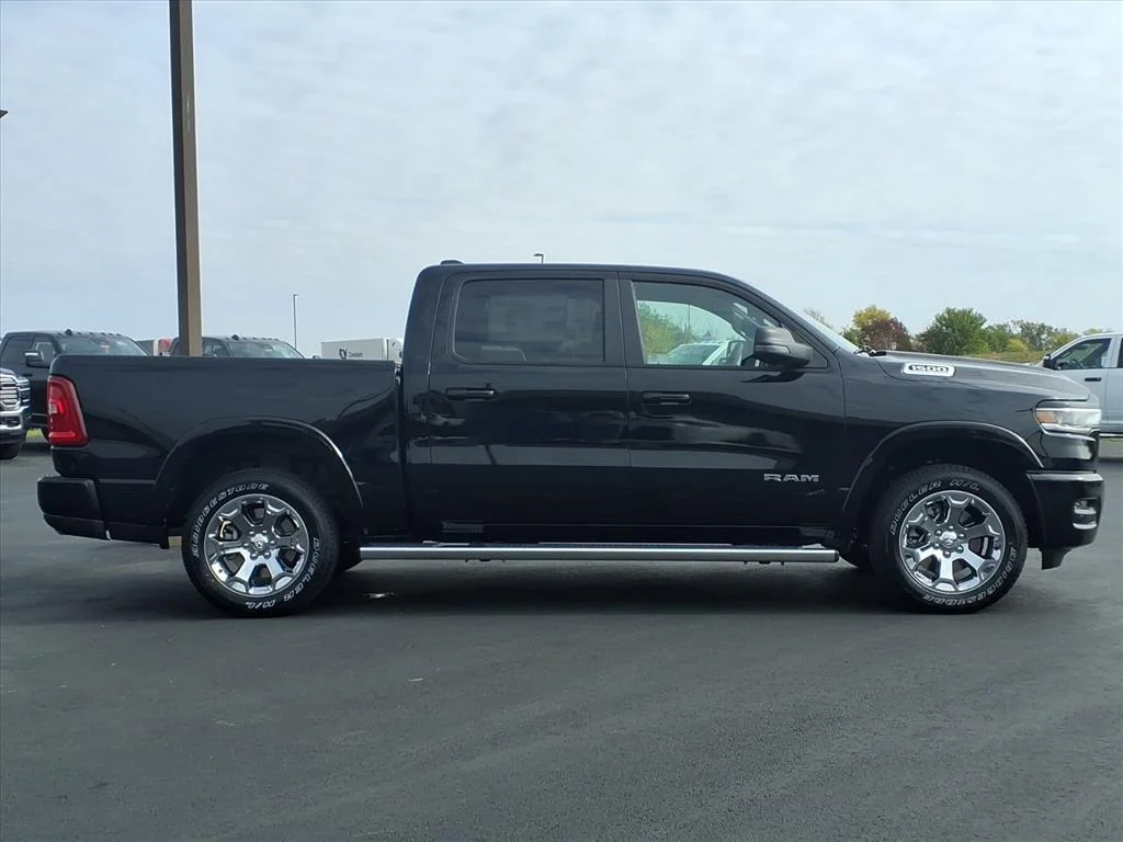 2026 RAM 1500 Big Horn/Lone Star - Photo 2