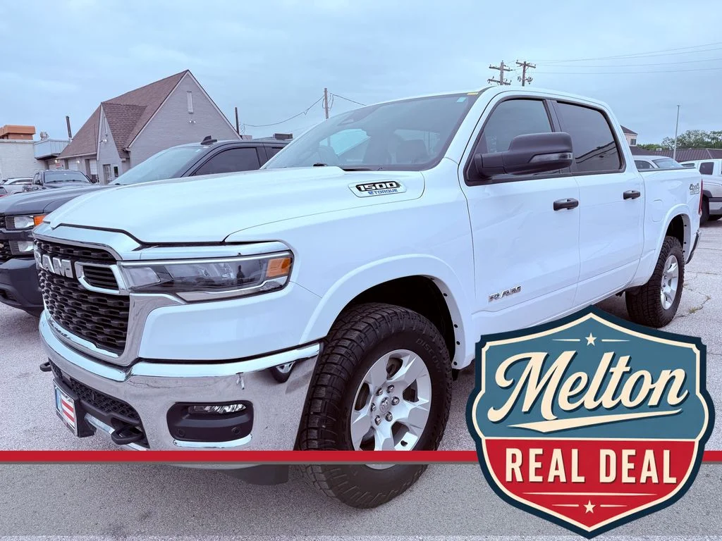 Used 2025 White Ram Big Horn/Lone Star image 1