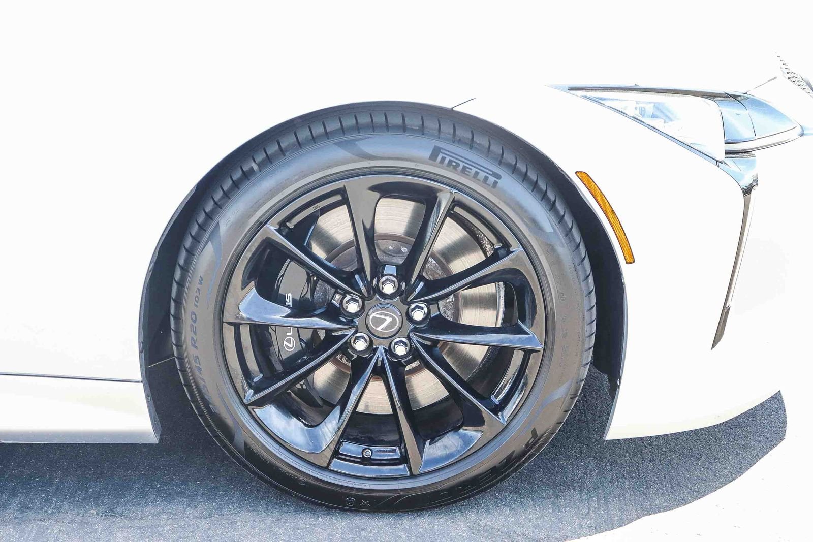 Used 2019 Silver Lexus 500h image 10