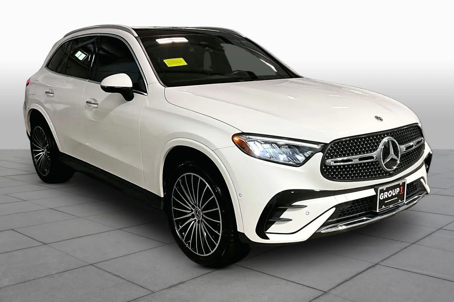 Certified Used 2024 Polar White Mercedes-Benz GLC 300 image 3