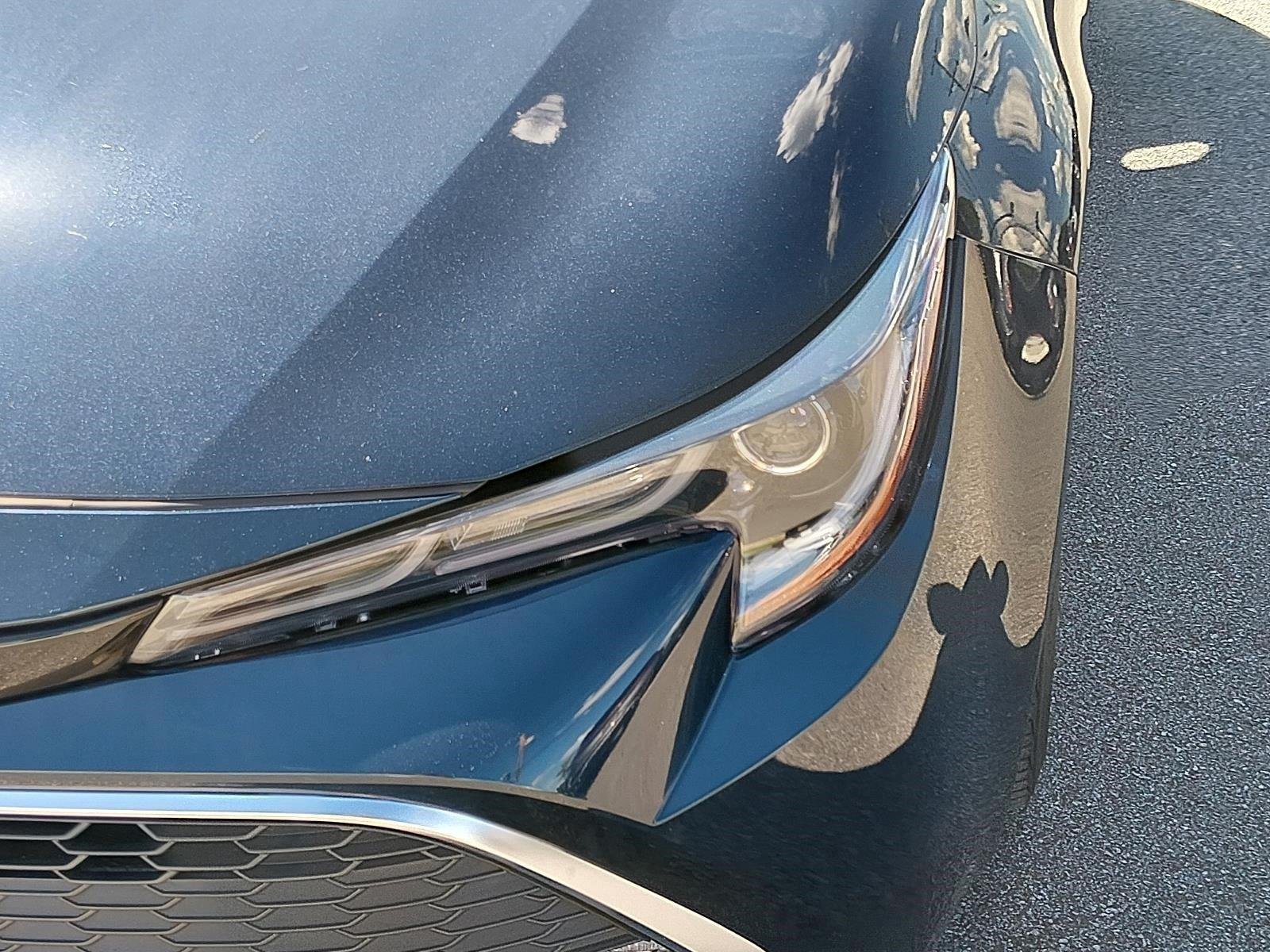 Used 2022 Galactic Aqua Mica TOYOTA XSE image 10