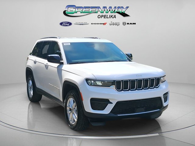 2026 Jeep Grand Cherokee Laredo