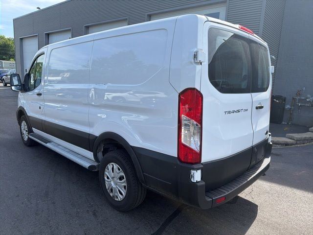 Used 2025 White Ford Base image 5