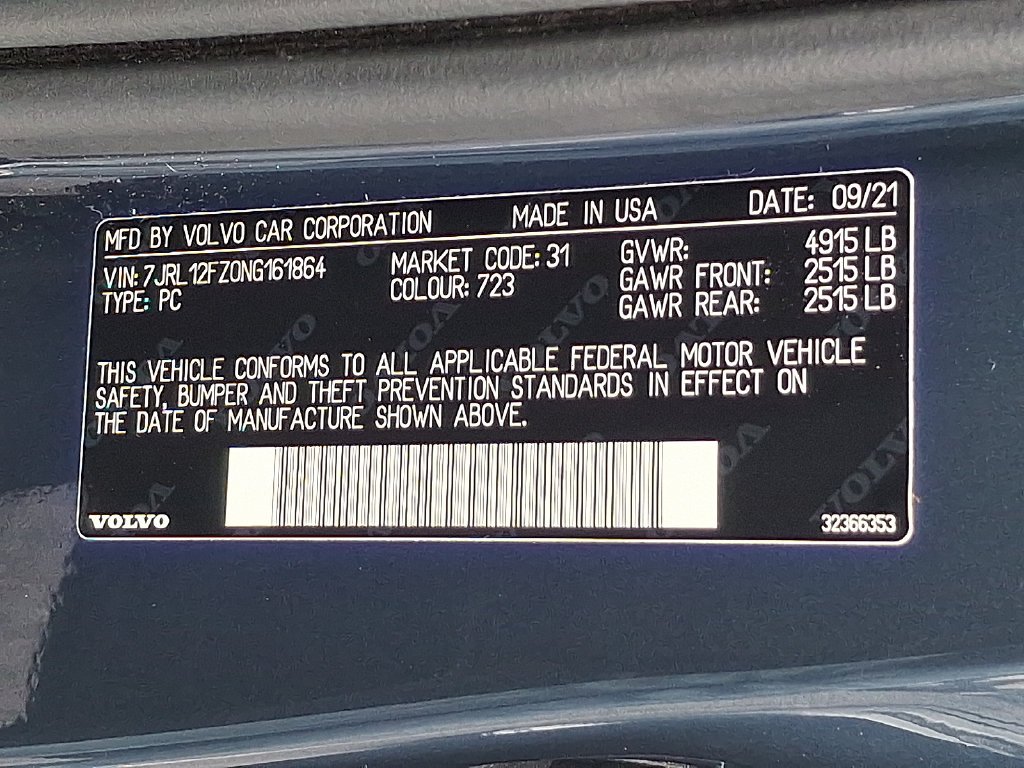 Used 2022 Denim Blue Metallic Volvo B5 Momentum image 25