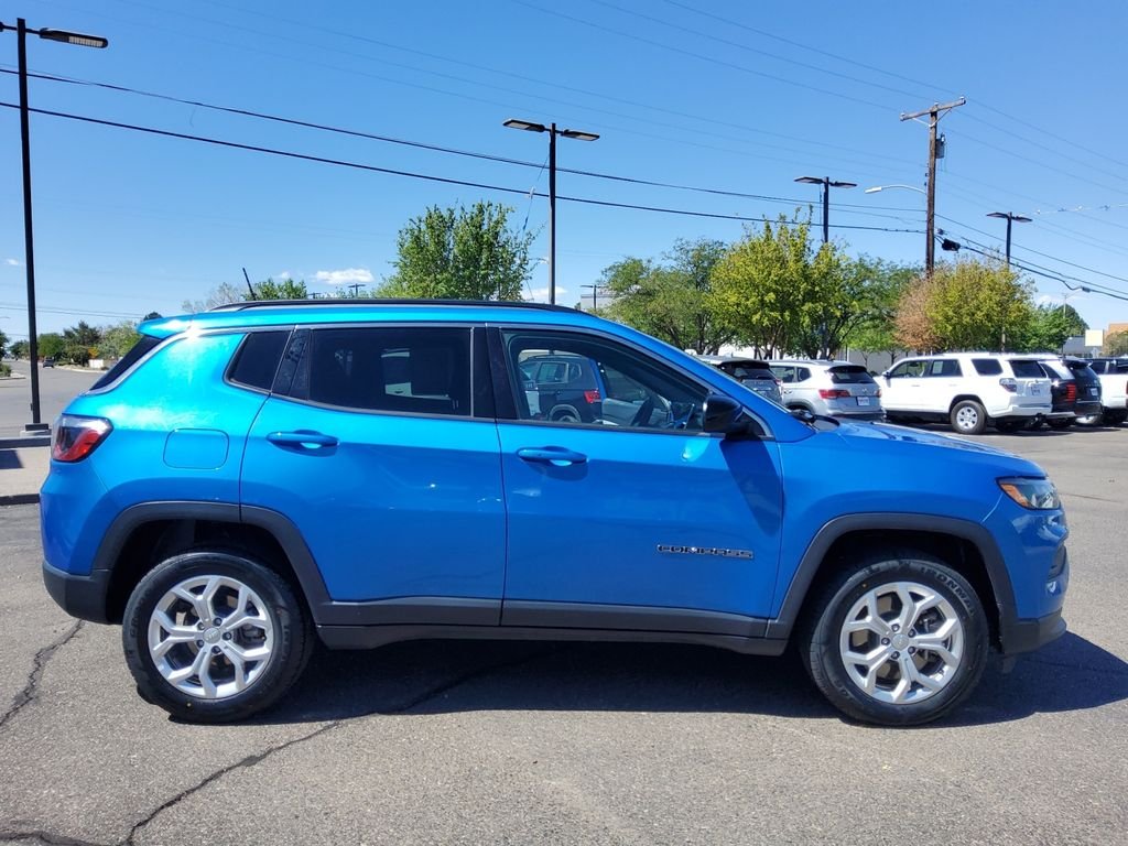 Used 2024 Blue Jeep Latitude image 27