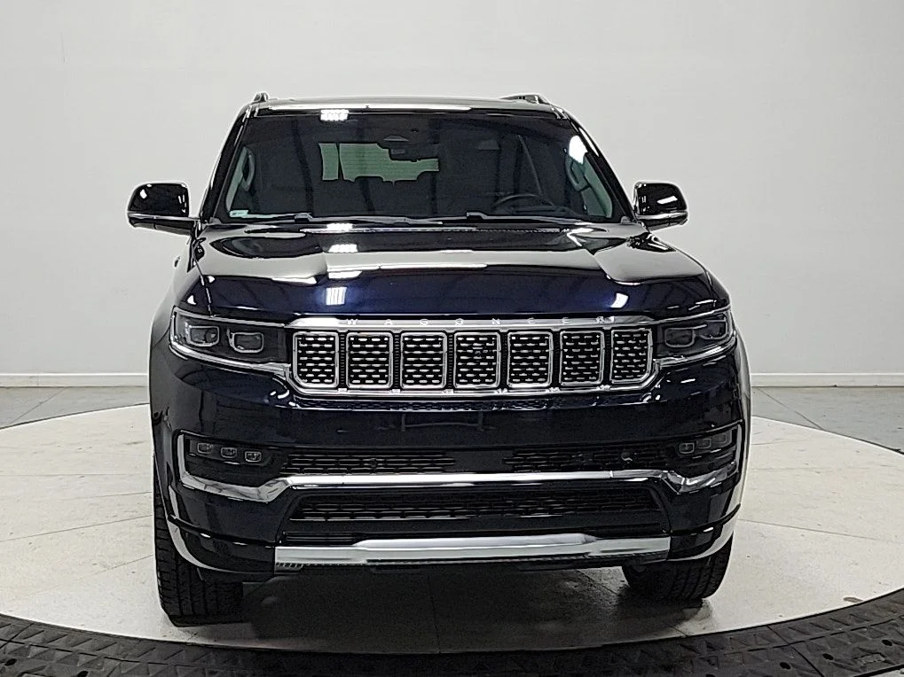 Used 2023 Black Jeep Series II image 2