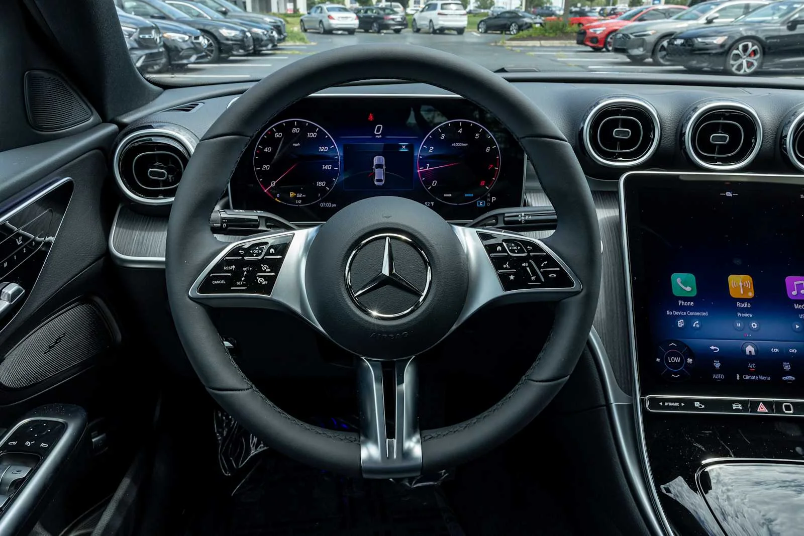 2025 Mercedes-Benz C-Class Sedan C 300 - Photo 7