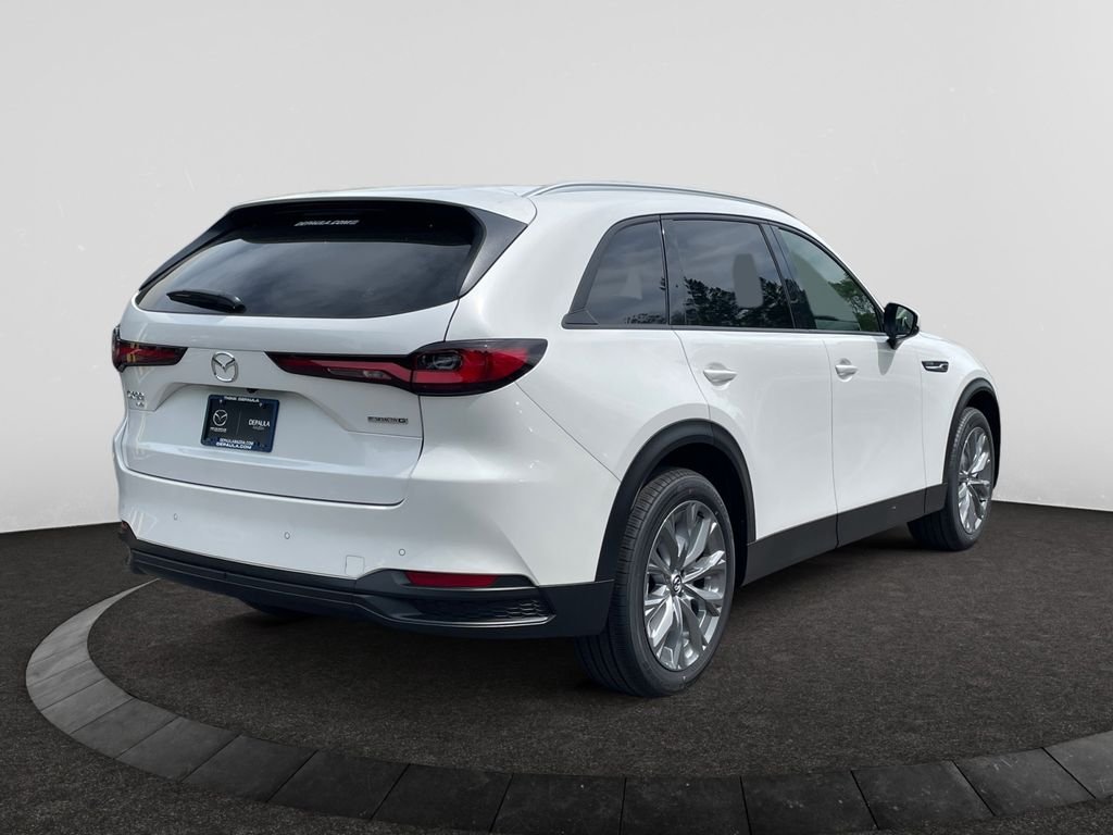 New 2026 White Mazda 3.3 Turbo Preferred image 5
