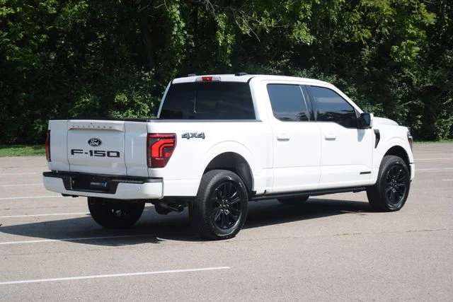 Used 2025 White Ford Platinum image 26