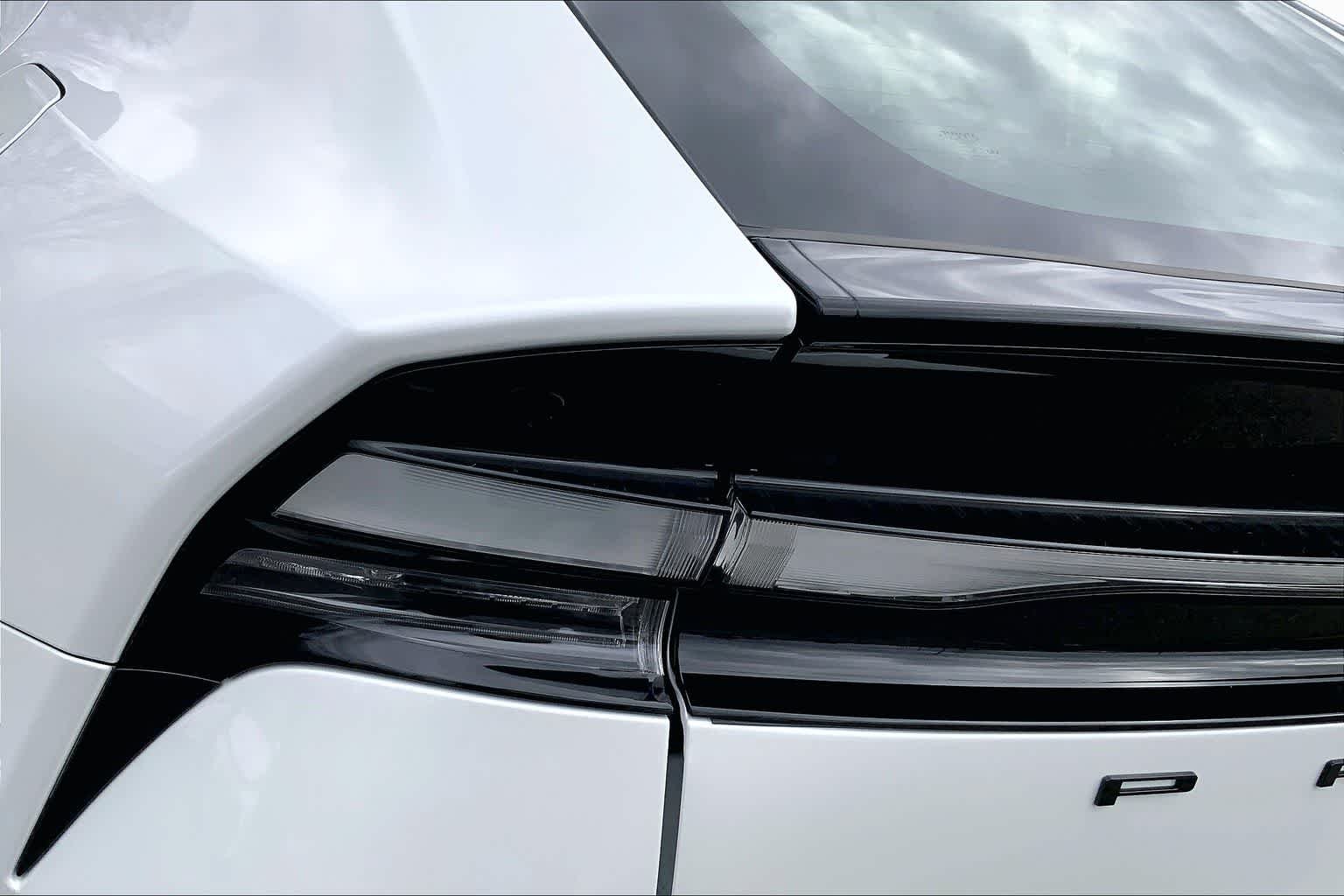 2026 Toyota Prius Plug-in Hybrid Nightshade - Photo 14