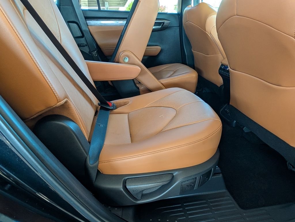 Used 2024 Black Toyota Platinum image 23