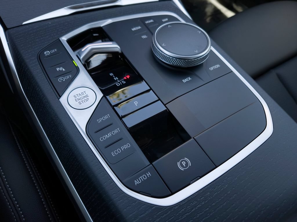 New 2026 Jet Black BMW 330i image 10