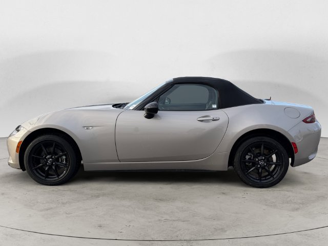 Used 2022 Silver Mazda Sport image 8
