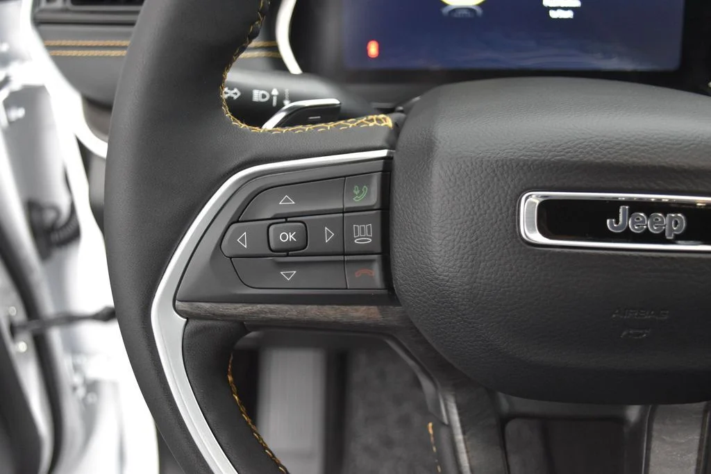 New 2026 Bright White Clearcoat Jeep  image 10