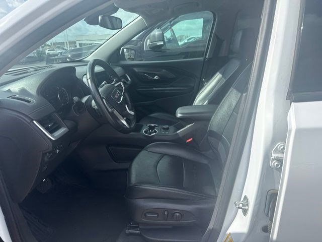 Used 2024 Summit White GMC SLT image 5