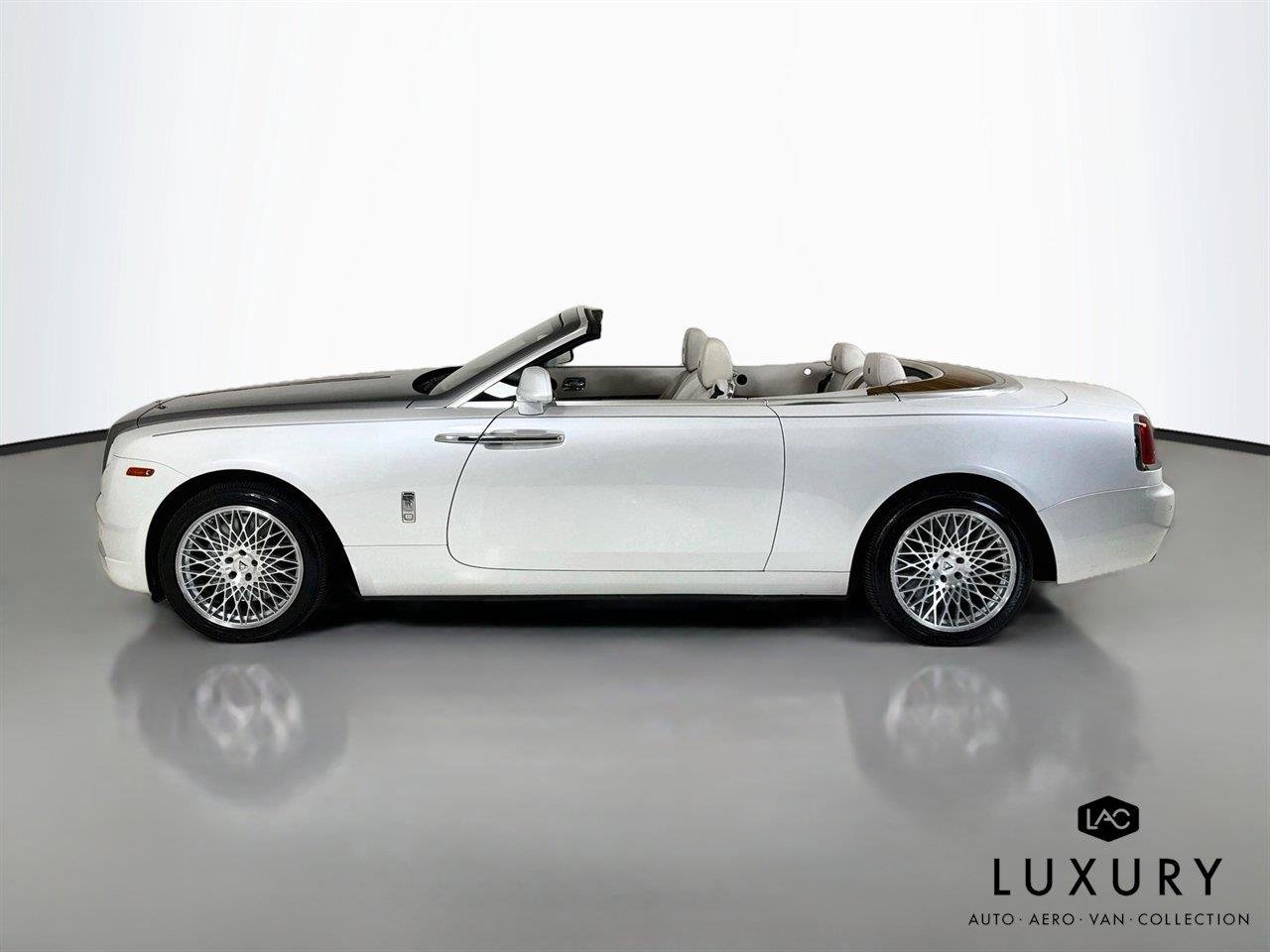 Used 2016 English White Rolls-Royce  image 8