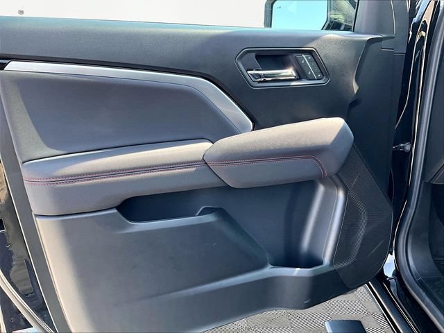 New 2026 Black Chevrolet Z71 image 25