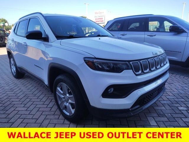 2022 Jeep Compass Latitude's photo