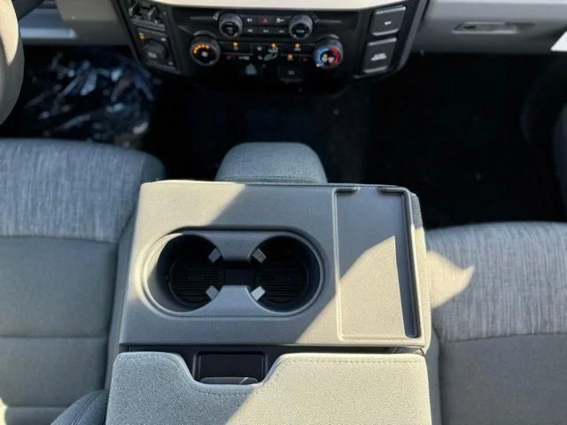 2026 Ford F-350 Super Duty XLT - Photo 29