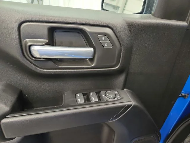 Used 2023 Blue Chevrolet Custom image 29