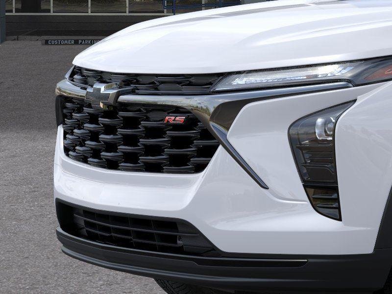 New 2026 Summit White Chevrolet 1RS image 13