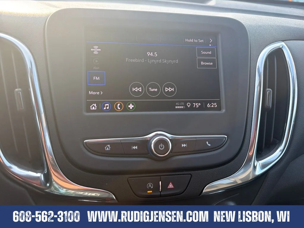 Used 2024 White Chevrolet LT image 18