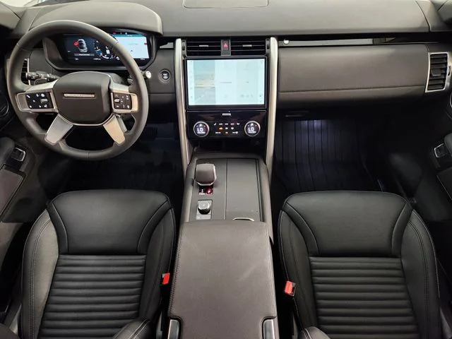 Used 2025 Black Land Rover S image 4