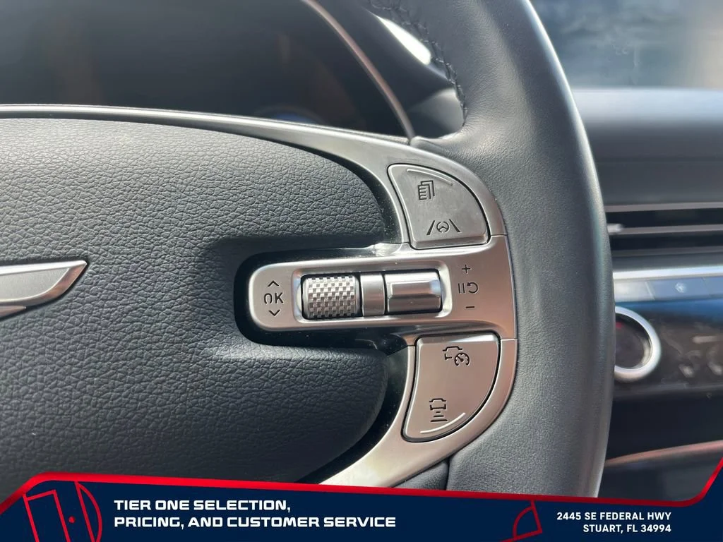 Used 2023 White Genesis 3.5T AWD Advanced image 29