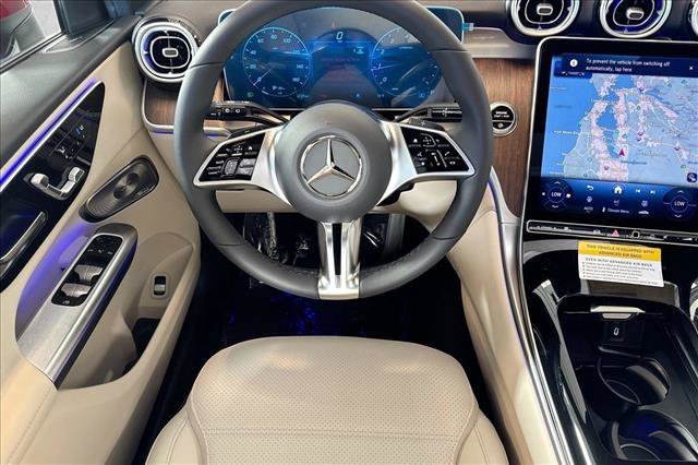 New 2026 MANUFAKTUR Patagonia Red Metallic Mercedes-Benz GLC 300 image 50