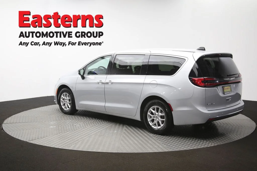 Used 2024 Silver Chrysler Touring L image 65