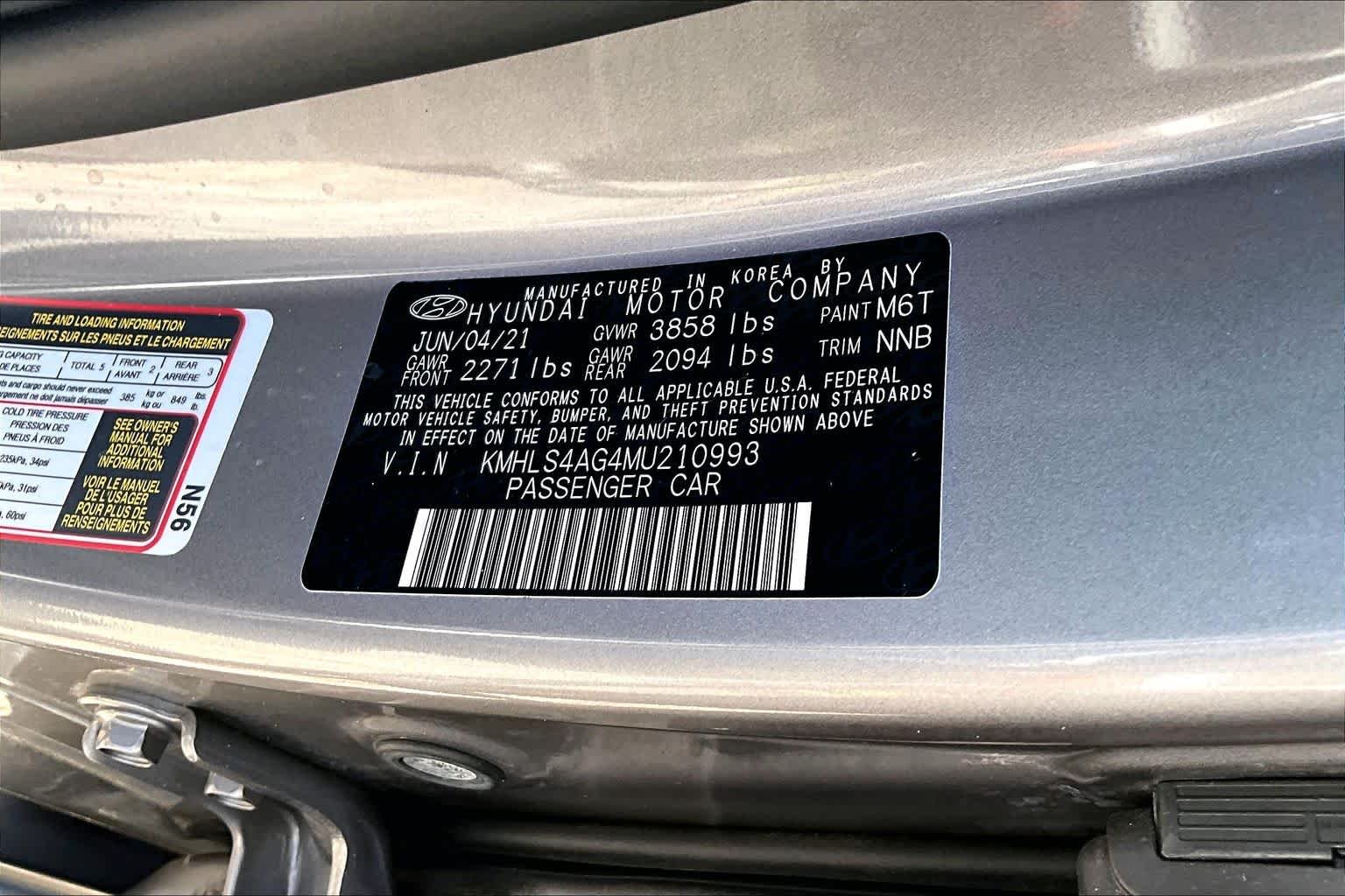 Used 2021 Fluid Metal Hyundai SEL image 35