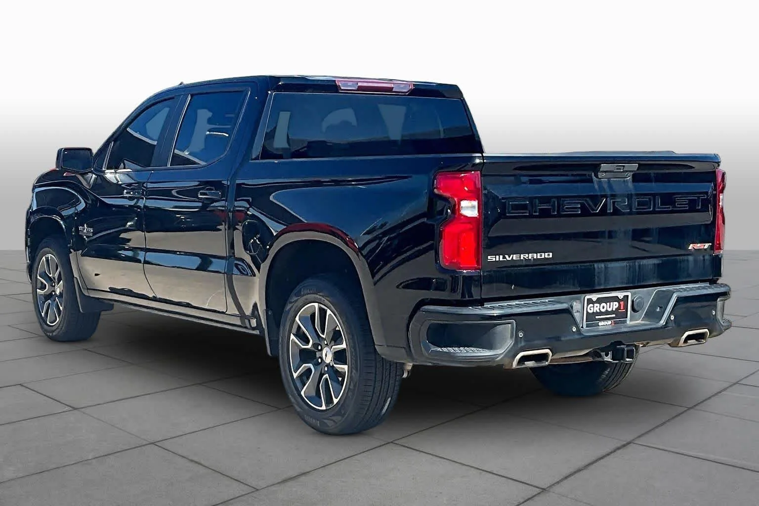 Used 2022 Black Chevrolet RST image 13