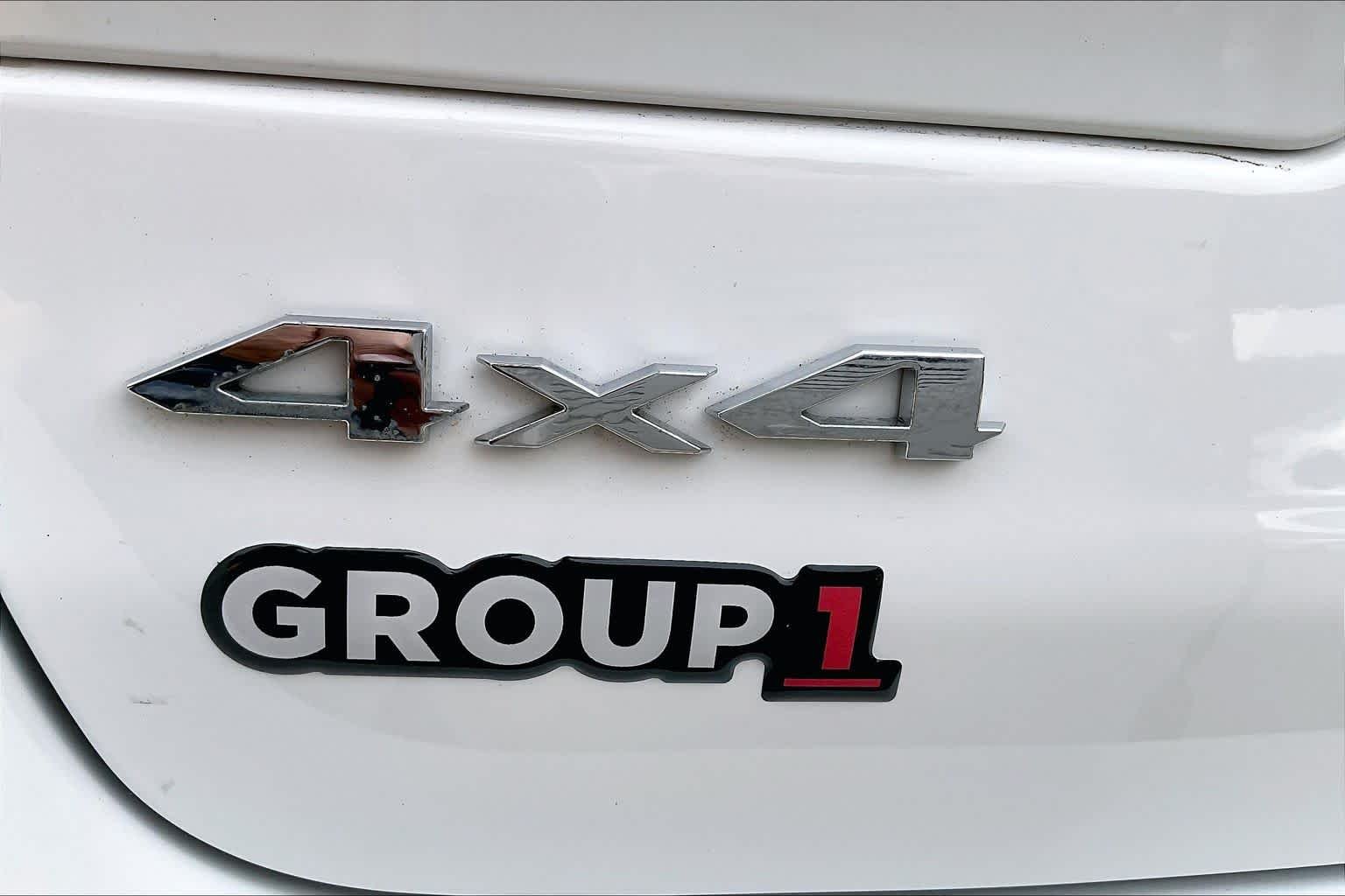 Used 2023 Bright White Clearcoat Jeep Laredo image 30