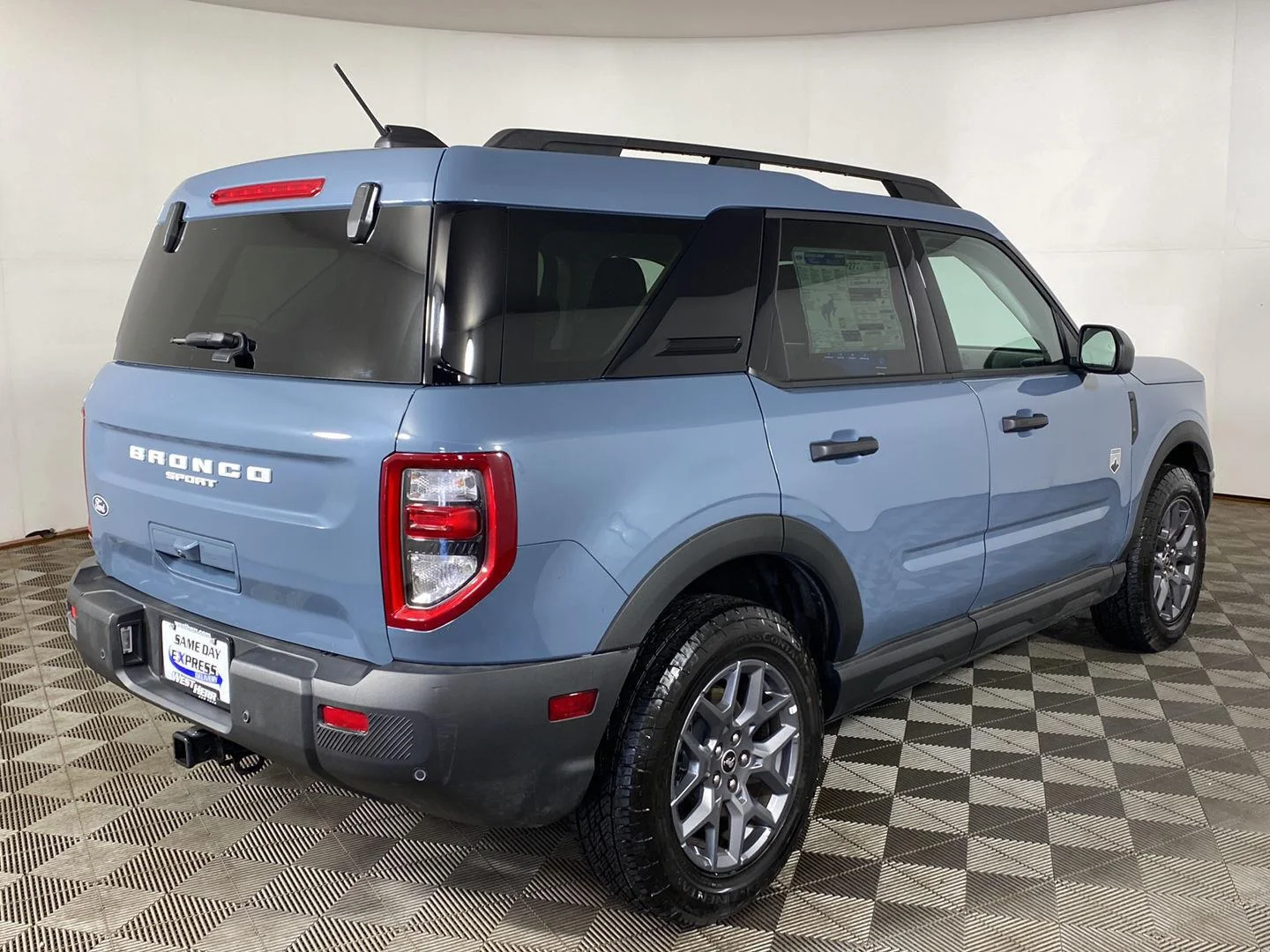 New 2026 Azure Gray Metallic Ford Big Bend image 21