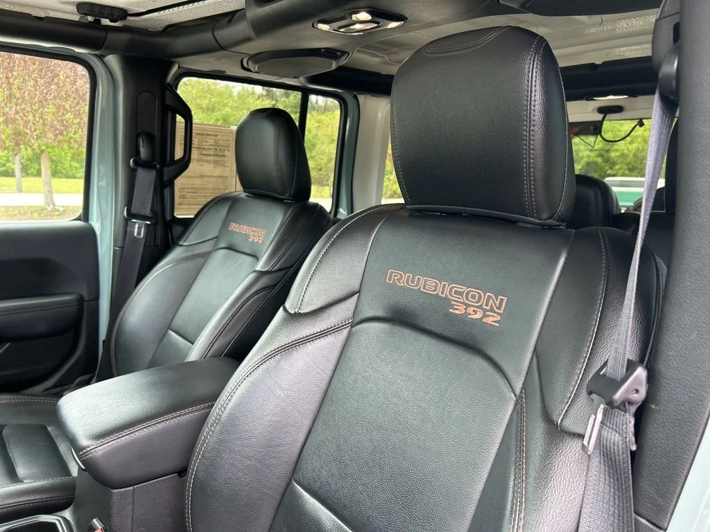 Certified Used 2023 Earl Clearcoat Jeep Rubicon 392 image 16
