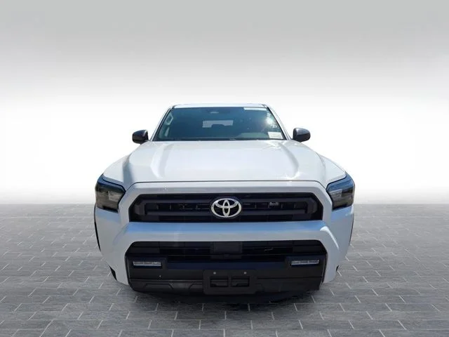 Used 2025 White Toyota SR5 image 2