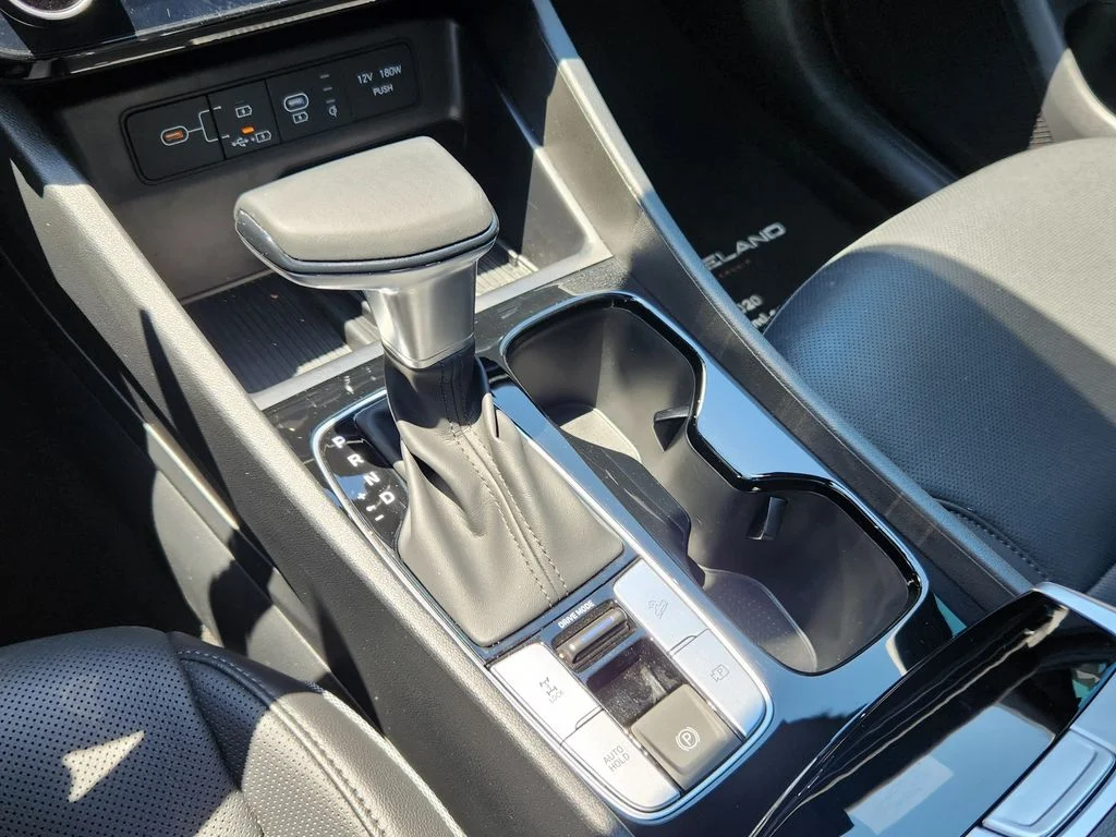 Used 2025 Blue Hyundai Limited image 29