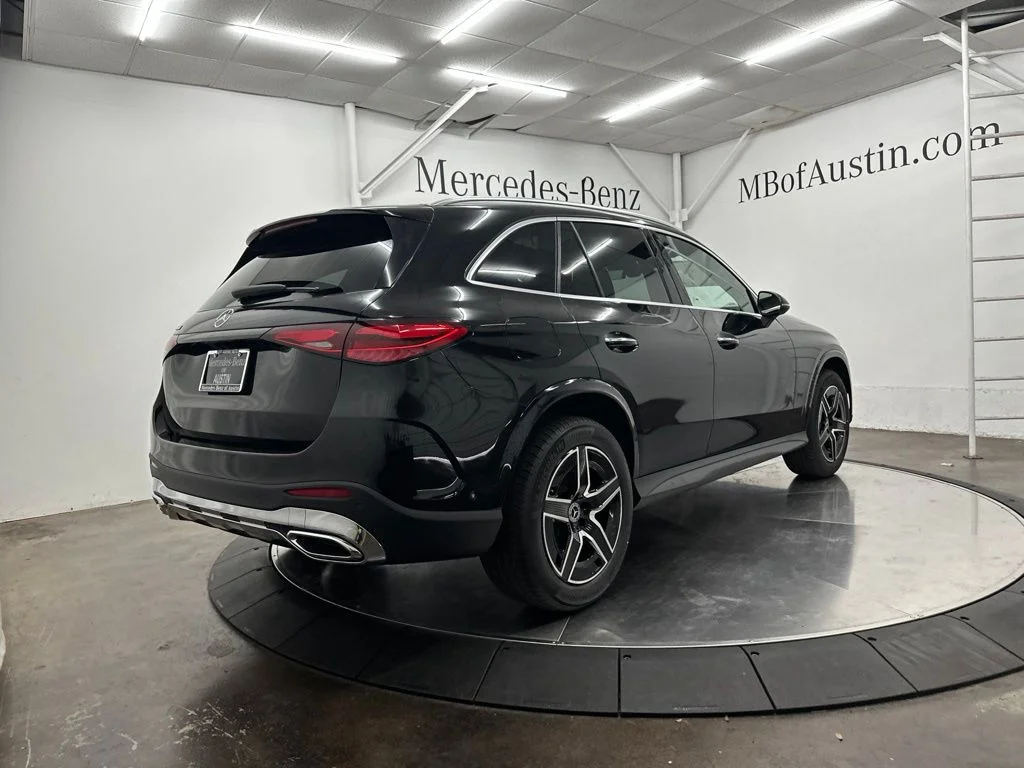 New 2026 Black Mercedes-Benz GLC 300 image 7