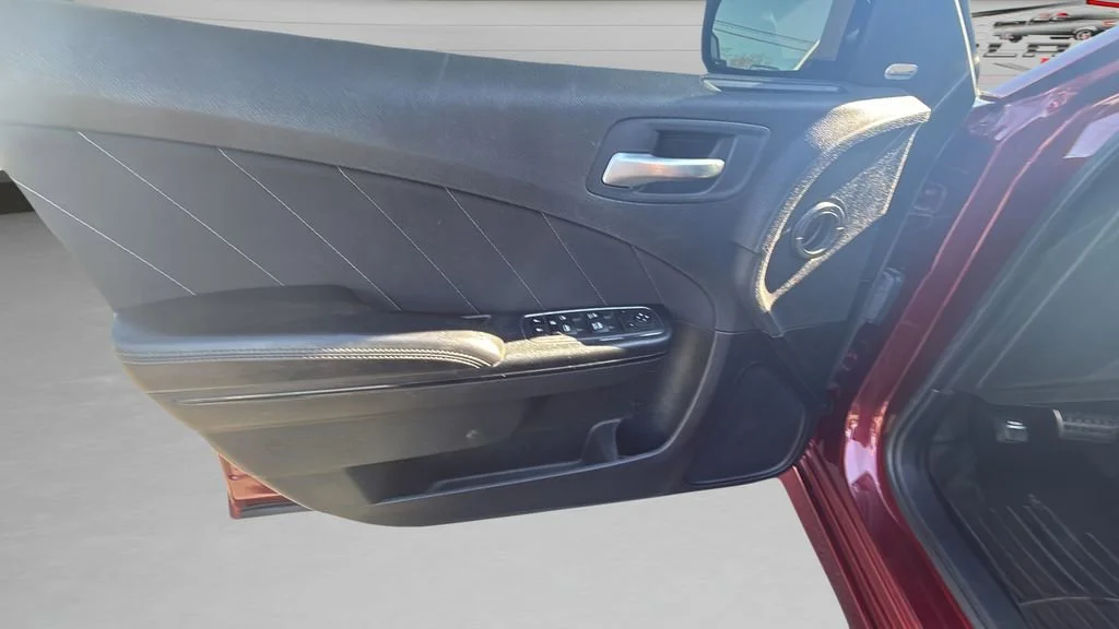 2023 Dodge Charger R/T - Photo 17