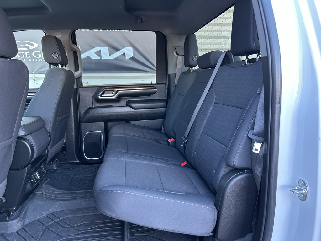 2024 Chevrolet Silverado 3500HD LT - Photo 12