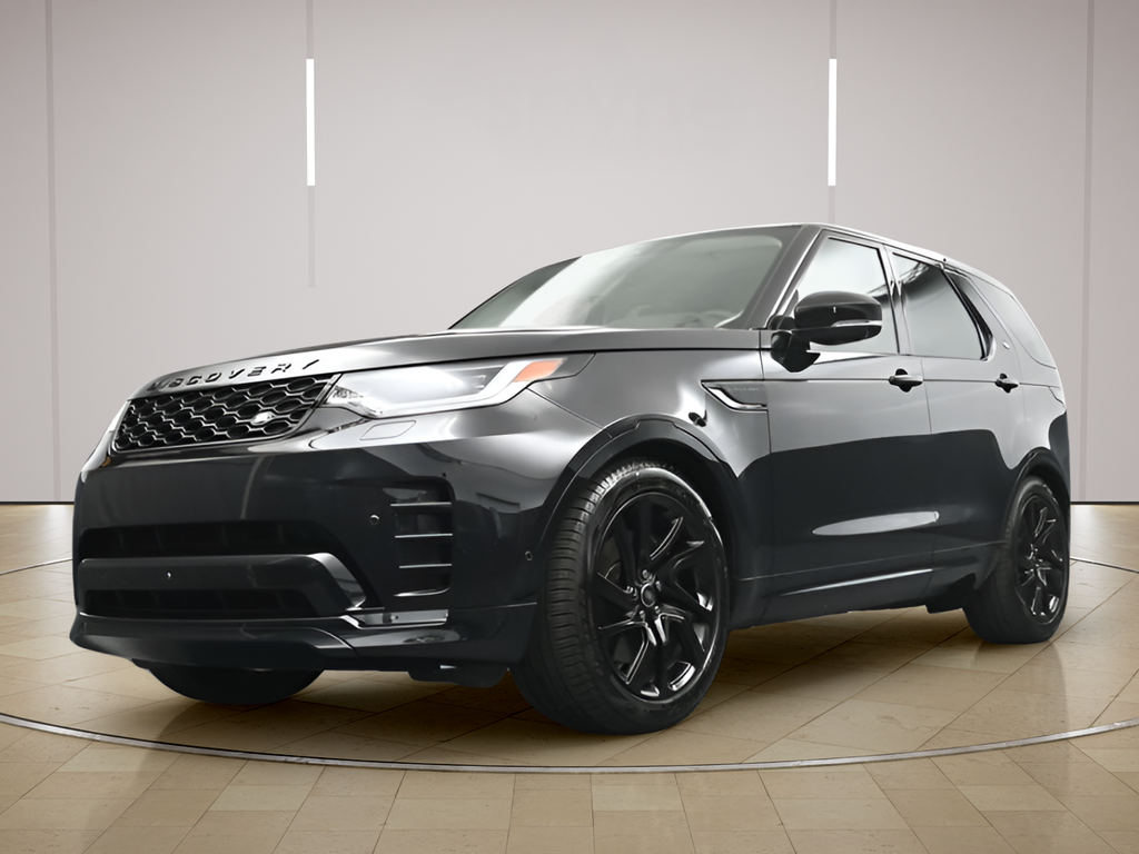 Certified Used 2025 Black Land Rover Dynamic SE image 28