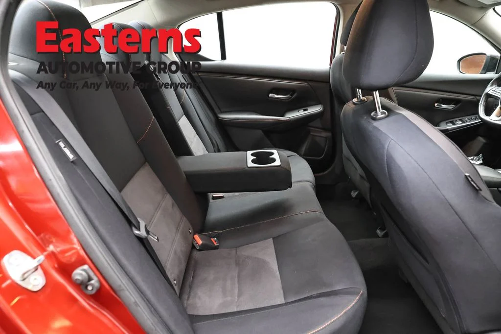 Used 2020 Red Nissan SR image 23