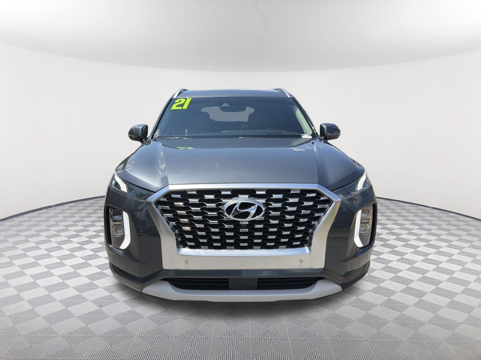 Used 2021 Steel Graphite Hyundai Limited image 2