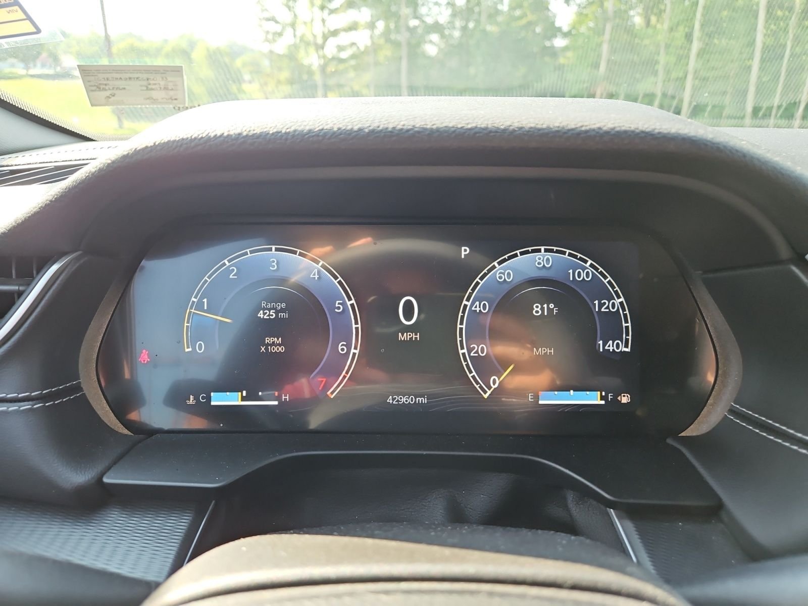 Used 2024 White Jeep Altitude image 23