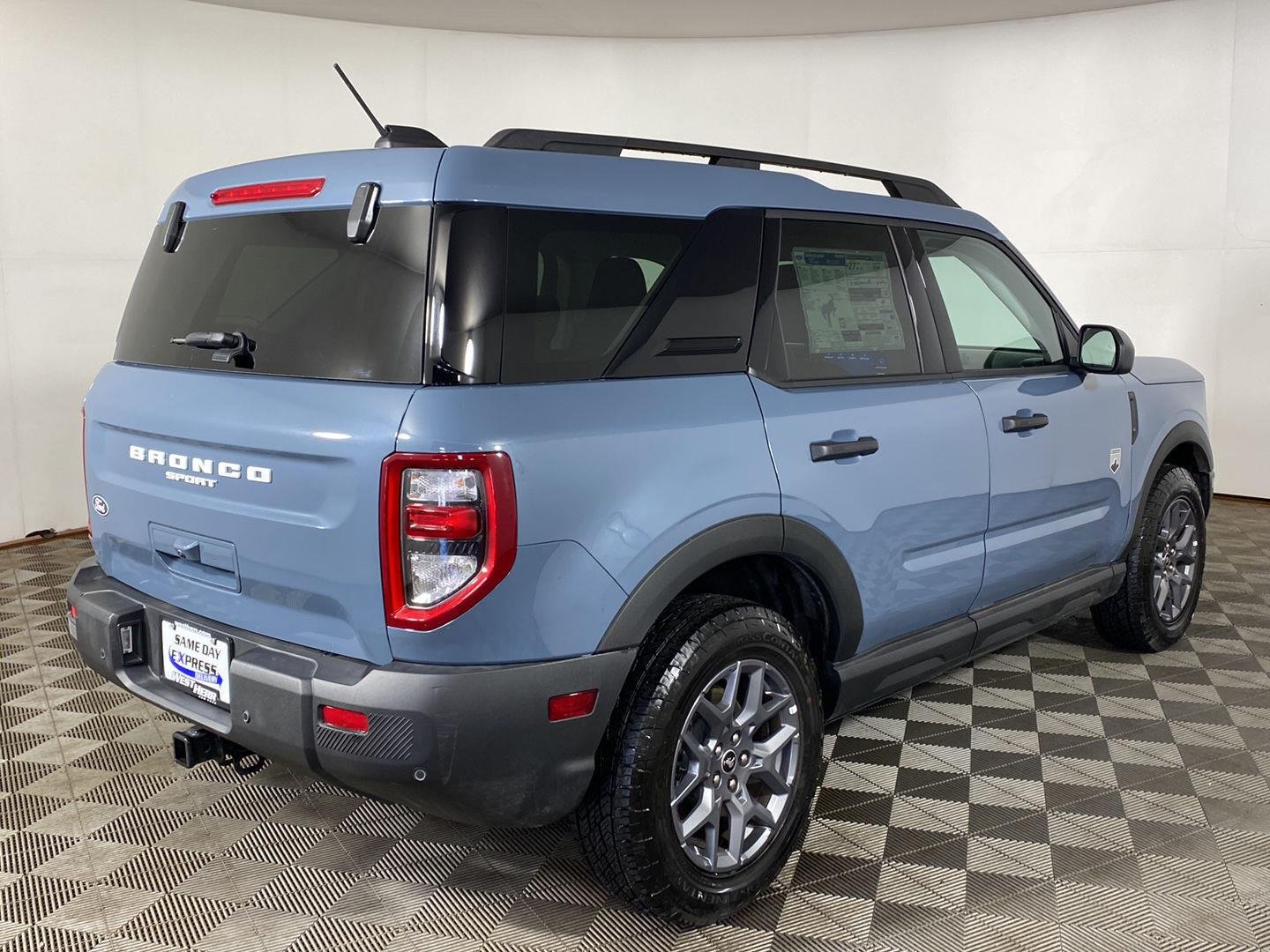 Used 2026 Azure Gray Metallic Tri-Coat Ford Big Bend image 21