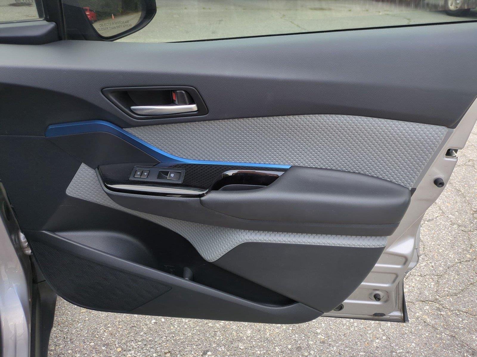 Used 2019 Silver Knockout Metallic Toyota XLE image 34