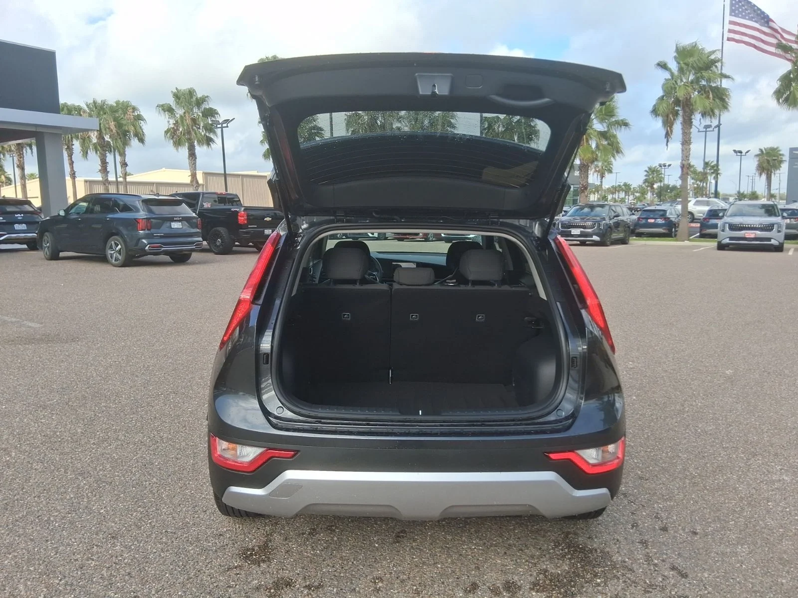 New 2026  Kia LX image 6