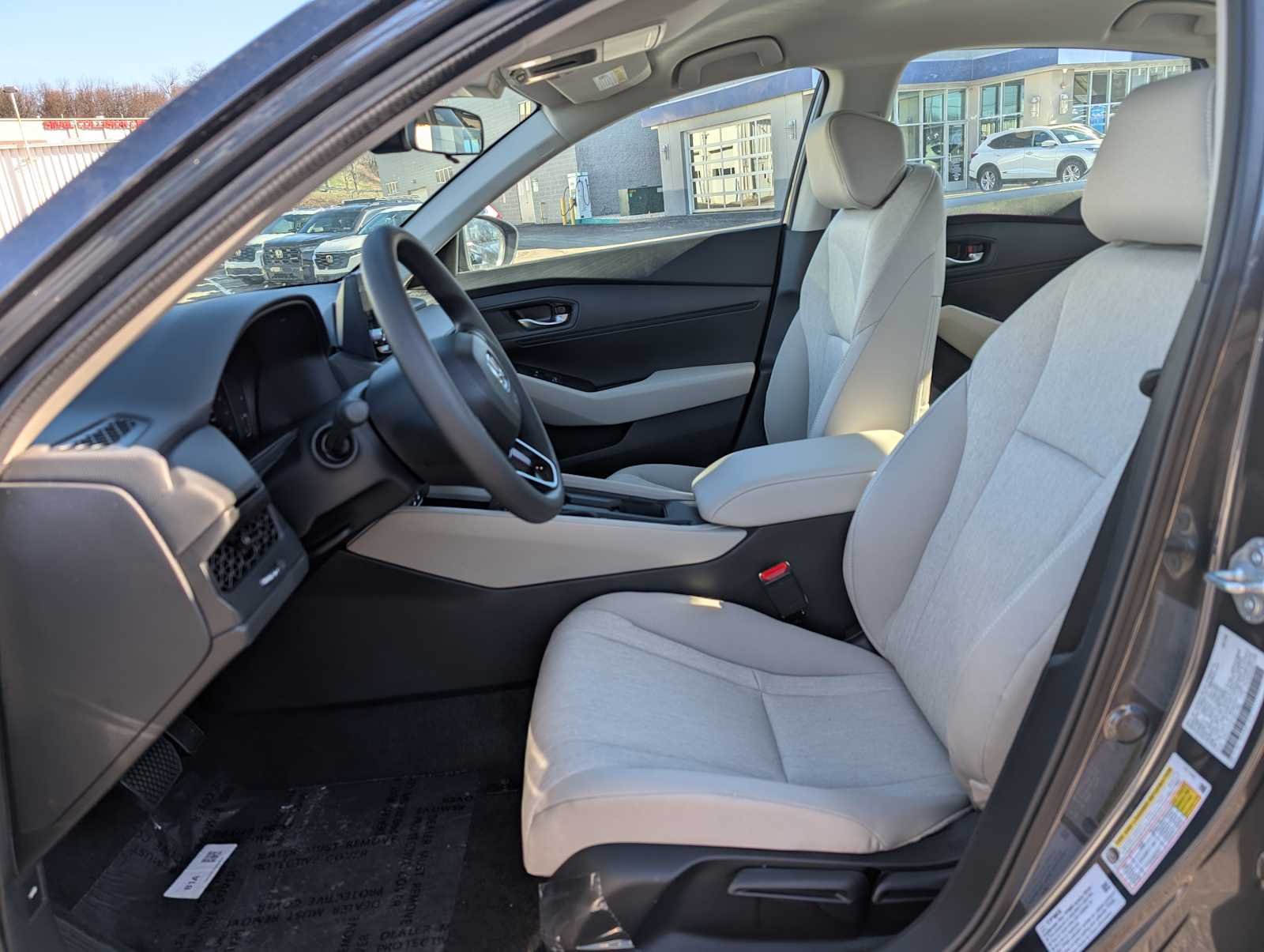 New 2026 Meteorite Gray Metallic Honda LX image 4