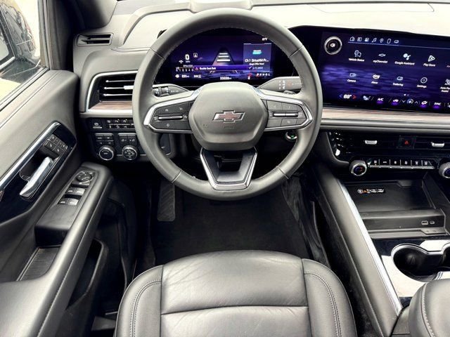 Used 2025 Black Chevrolet Z71 image 23